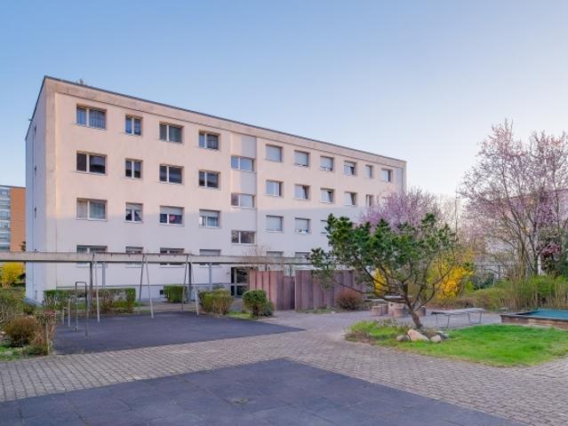 Etagenwohnung mieten in Therwil