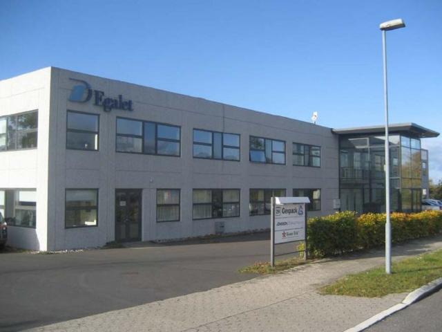 Erhvervsejendom til leje i Kirke Værløse, Brøndby