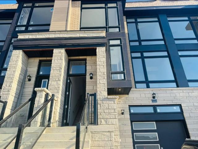House for rent in Oakville, Golden Horseshoe