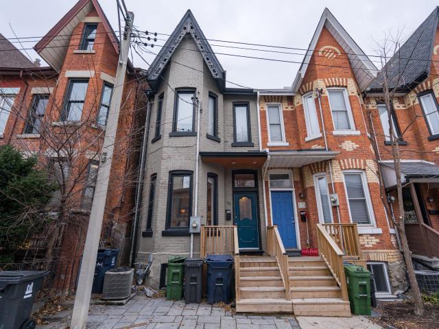 House for rent in Woburn, Ontario