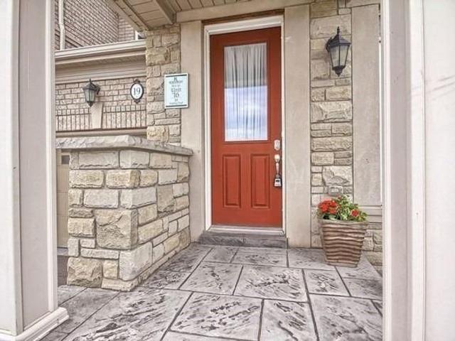 House for rent in Oakville, Ontario
