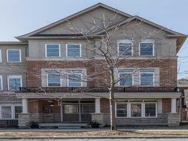 House for rent in Oakville, Ontario