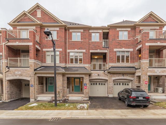 House for rent in Oakville, Ontario
