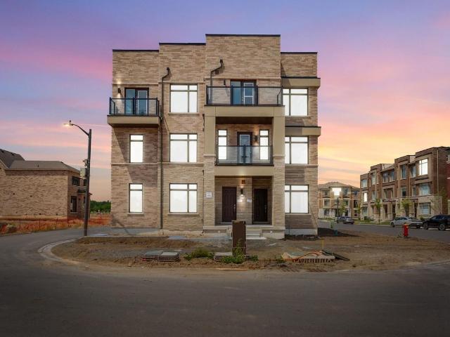 House for rent in Oakville, Ontario