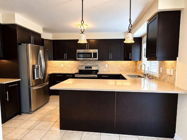 House for rent in Oakville, Golden Horseshoe