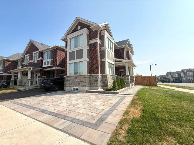 House for rent in Oakville, Ontario