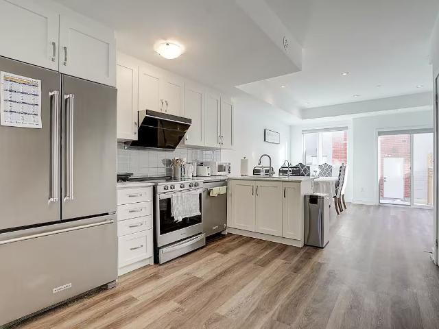 House for rent in Toronto
