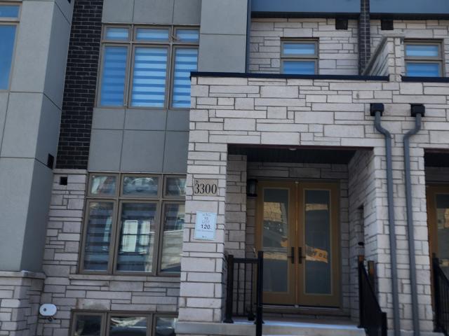 House for rent in Oakville, Ontario