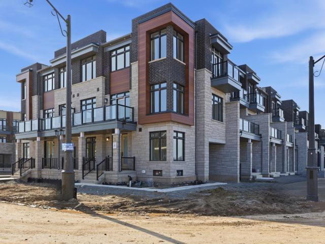 House for rent in Oakville, Ontario