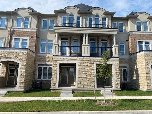 House for rent in Oakville, Ontario