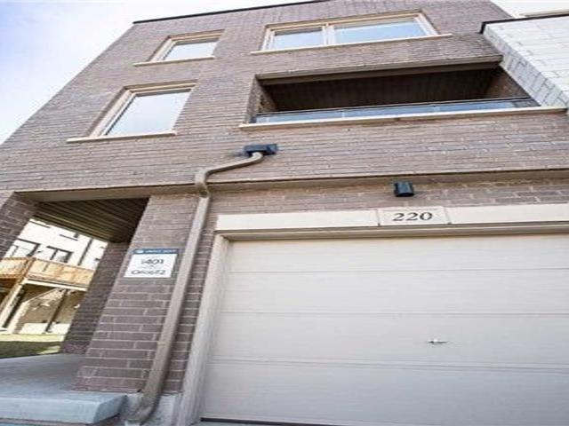 House for rent in Oakville, Ontario