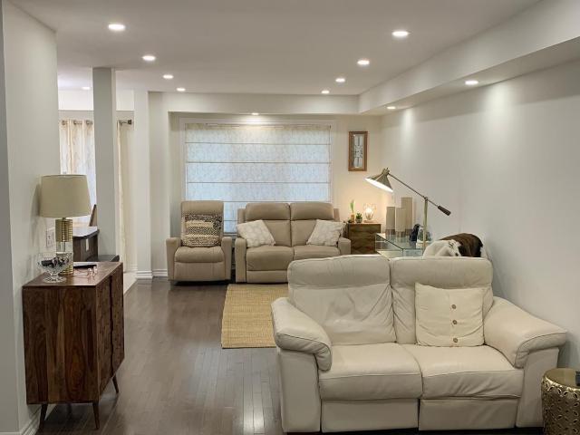 House for rent in Oshawa