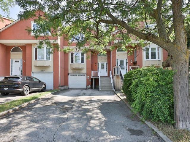 House for rent in Oakville, Ontario