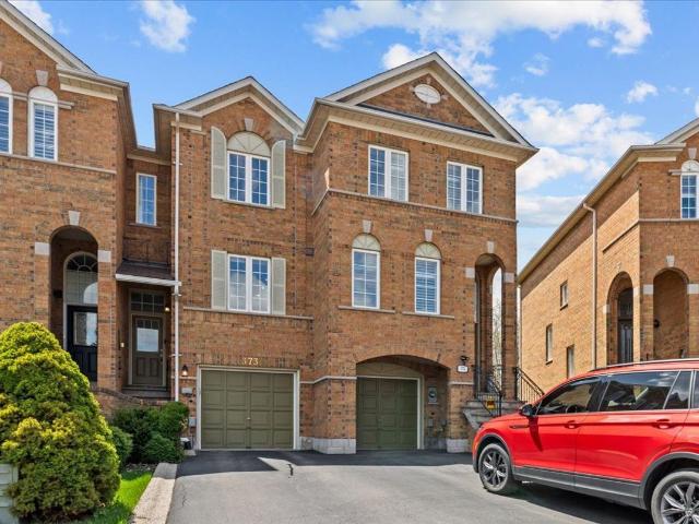 House for rent in Oakville, Ontario