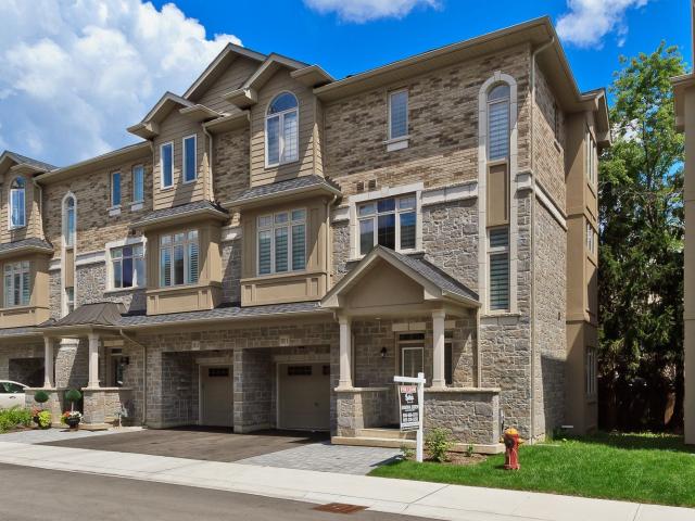 House for rent in Oakville, Ontario