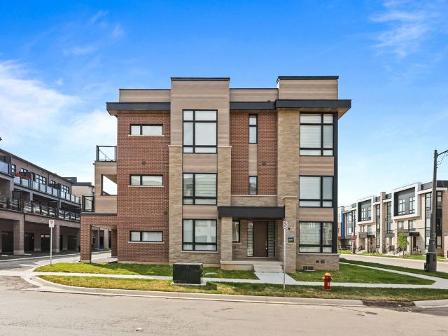 House for rent in Oakville, Ontario