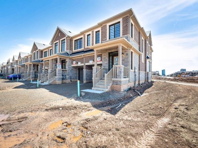 House for rent in Oakville, Ontario
