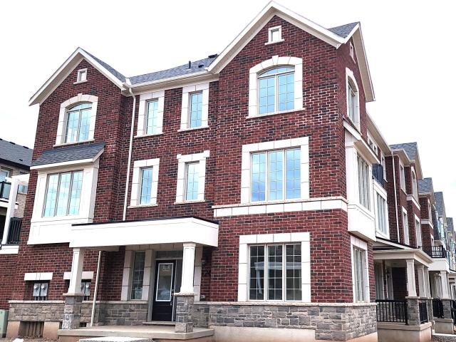 House for rent in Oakville, Ontario