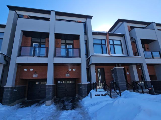 House for rent in Oakville, Ontario