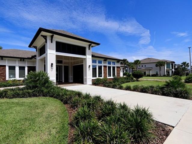 Apartment for rent in Tavares