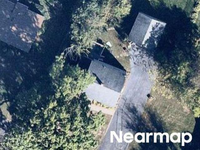 House for sale in Cheshire, Connecticut