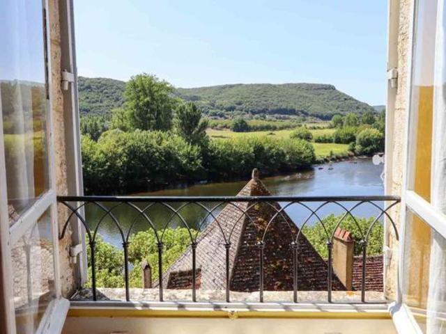 Maison vente à Sarlat-la-Canéda, Beynac-et-cazenac