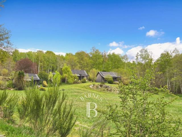 Maison vente à Mauriac, Champs-sur-tarentaine-marchal