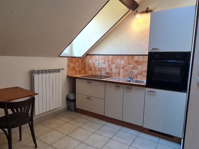 Studio location à Orléans, Saint-martin-d'abbat