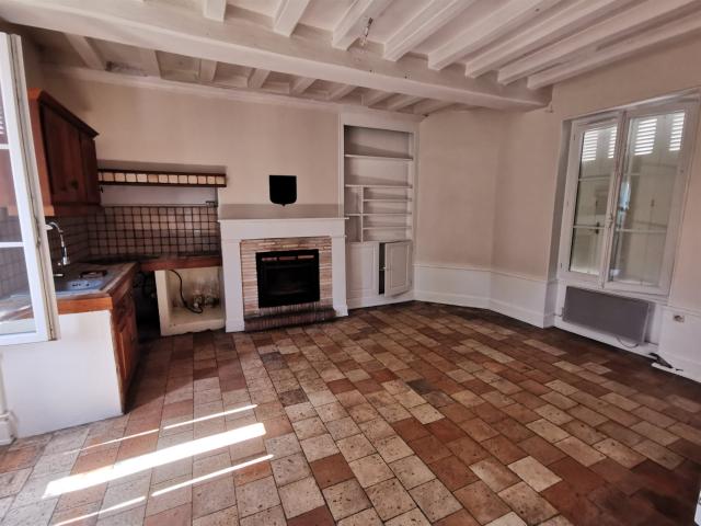 Maison vente à Chinon, Benais