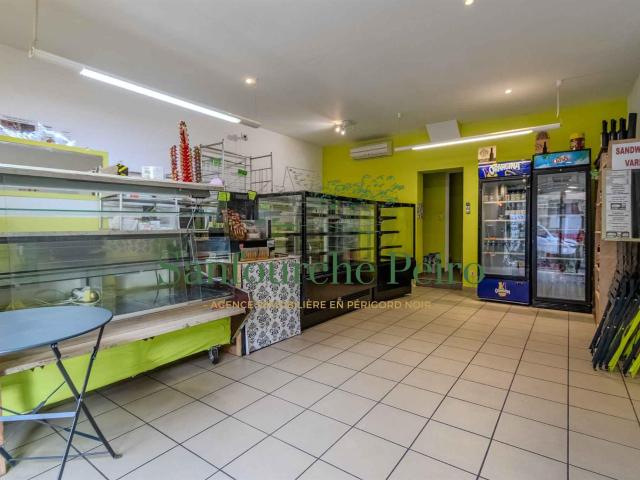 Local Commercial vente à Sarlat-la-Canéda, Beynac-et-cazenac