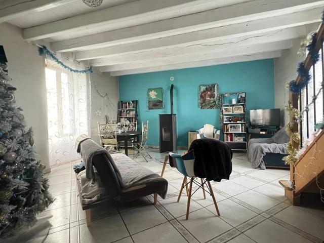 Maison vente à Montmorillon, Fleix