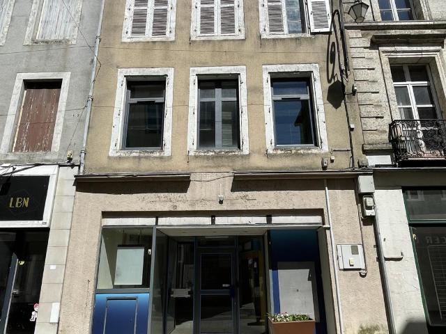 Maison vente à Confolens