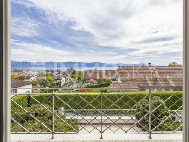 Einfamilienhaus kaufen in Mont-sur-Rolle, Waadt