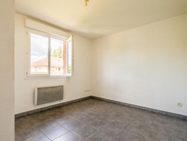Appartement vente à La Tour-du-Pin, Vézeronce-curtin