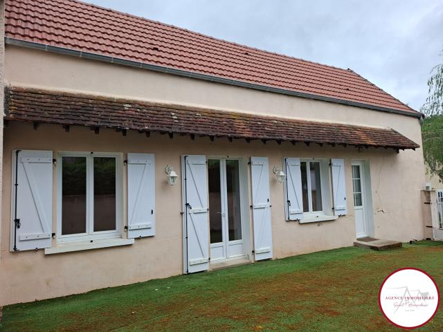 Maison vente à Montluçon, Saint-bonnet-tronçais
