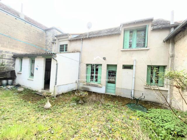 Maison vente à Loches, Chambon