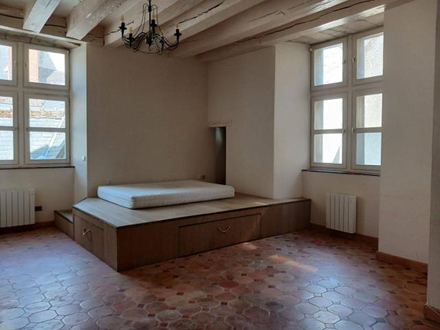 Studio location à Tours Centre, Tours