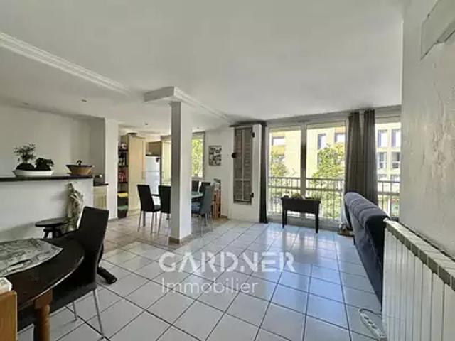 Appartement vente à Marseille, Aubagne