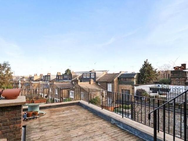 House for sale in Lyons, Greater London