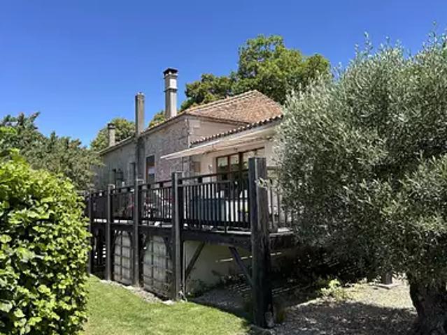 Maison vente à Angoulême, Aubeterre-sur-dronne