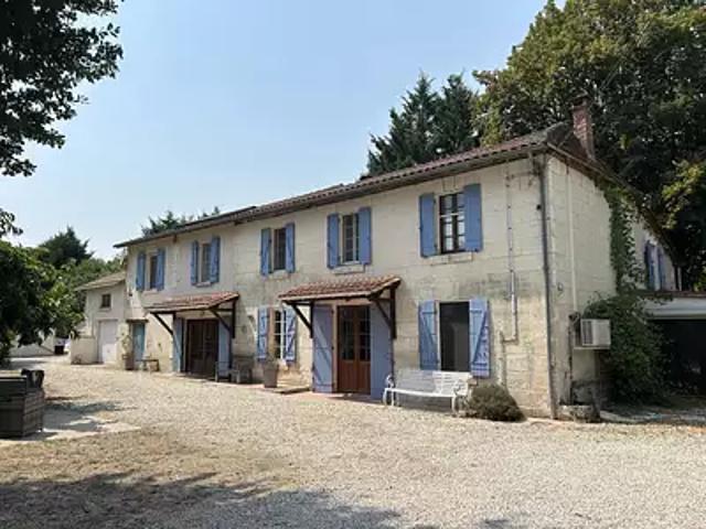 Maison vente à Angoulême, Aubeterre-sur-dronne
