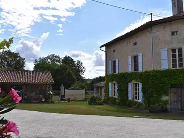 Maison vente à Angoulême, Aubeterre-sur-dronne