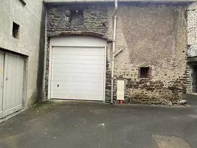 Garage location à Clermont-Ferrand, Aubière