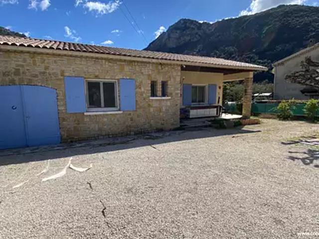 Maison vente à Nyons, Aubres