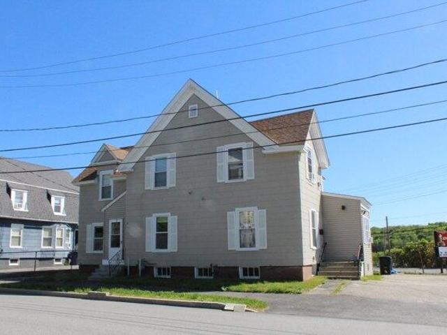 House for sale in Auburn, Maine