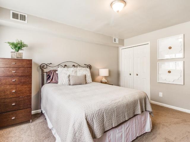 Apartment for rent in Auburn Hills, Michigan