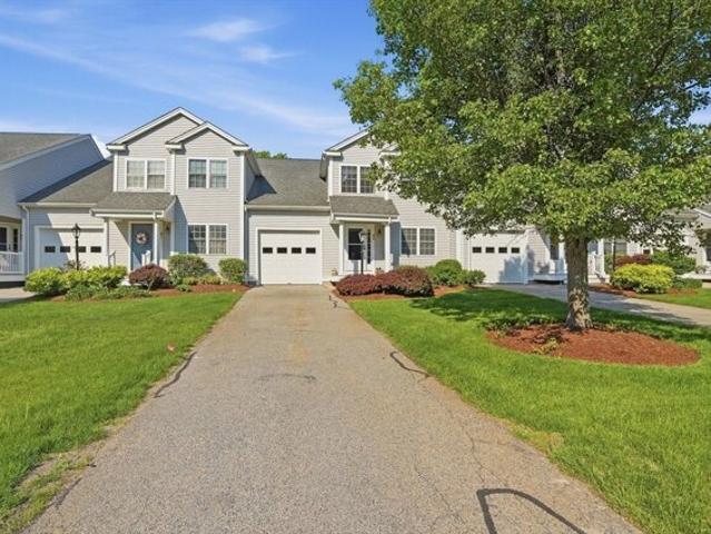 Condo for sale in Whitman, Massachusetts