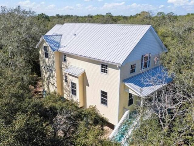 House for sale in Panacea