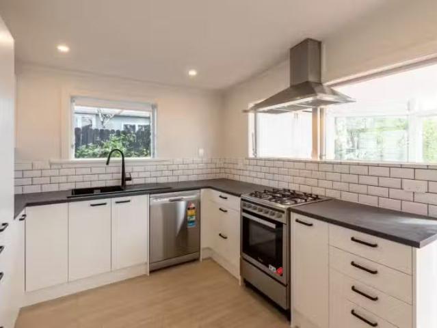 House for rent in Owhata