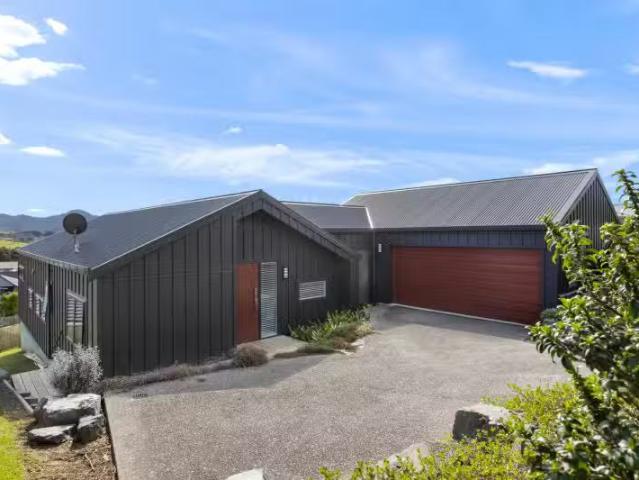 House for sale in Auckland, Oroua County